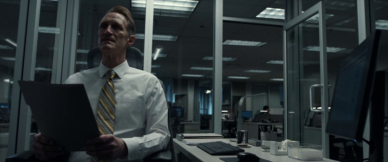 Corner Office (2023) WEBRip Hin + Eng + Tam + Tel 720p x264 AVC AAC 2.0 ESub.mkv.0002